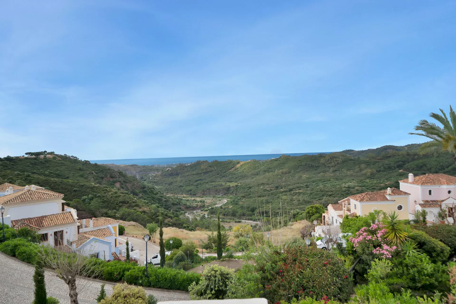 Charming Townhouse with Panoramic Sea Views in Exclusive Monte Mayor, Benahavís — photo 16