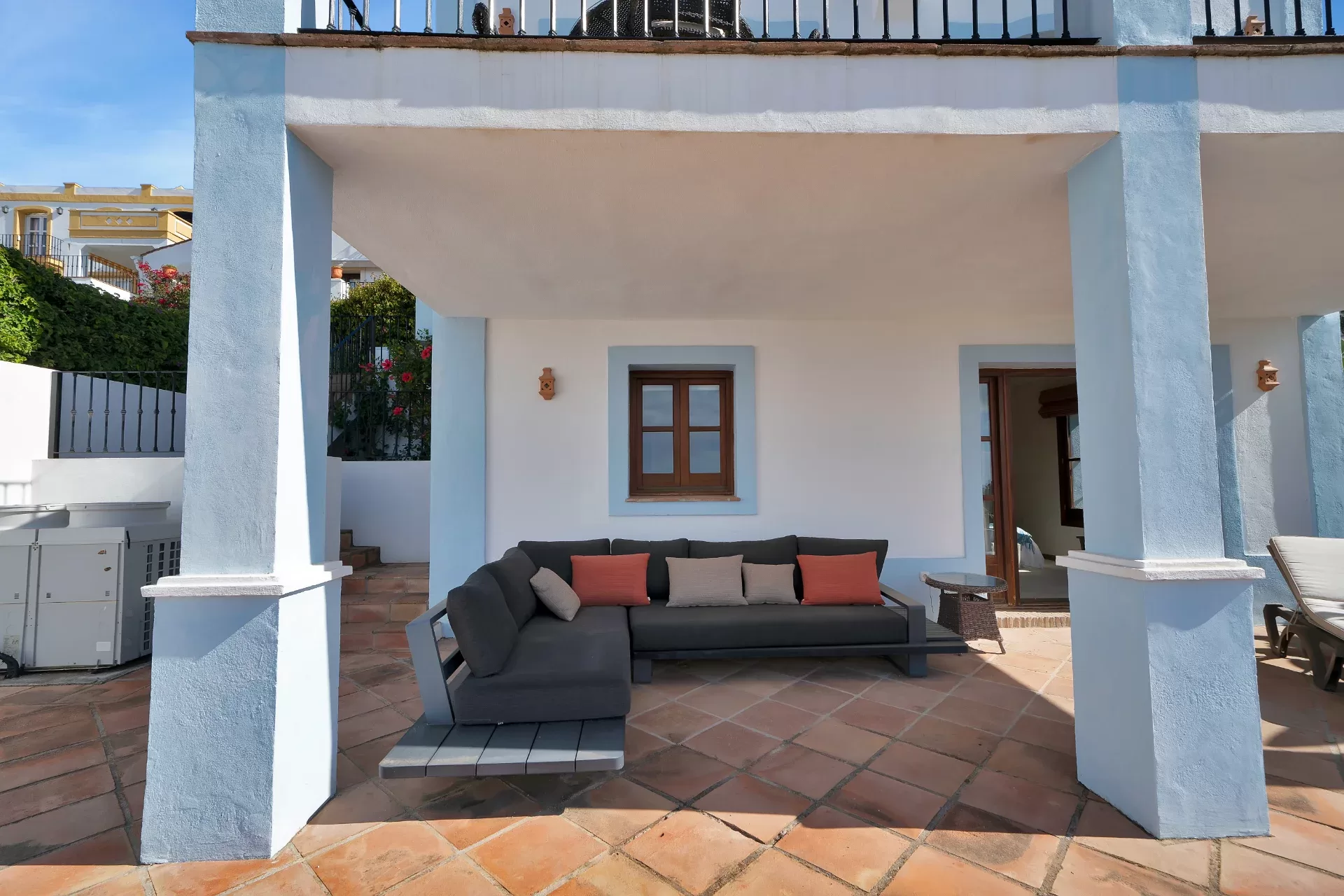 Charming Townhouse with Panoramic Sea Views in Exclusive Monte Mayor, Benahavís — photo 15
