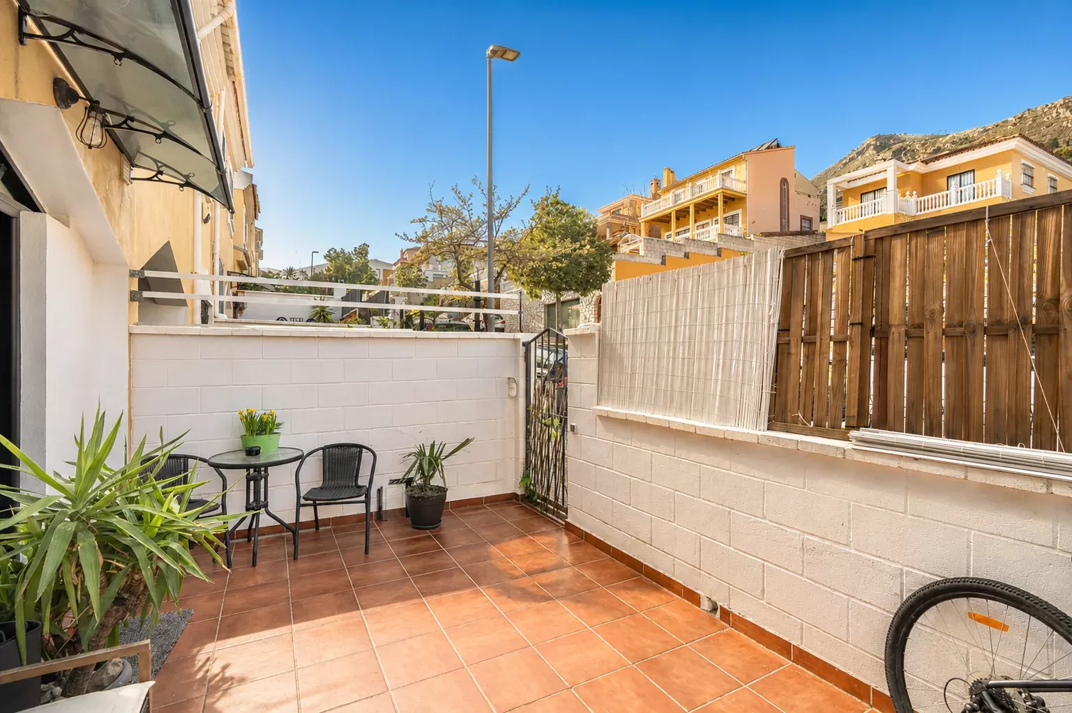 Townhouse with open views of the Mediterranean, live in popular Santangelo — photo 14