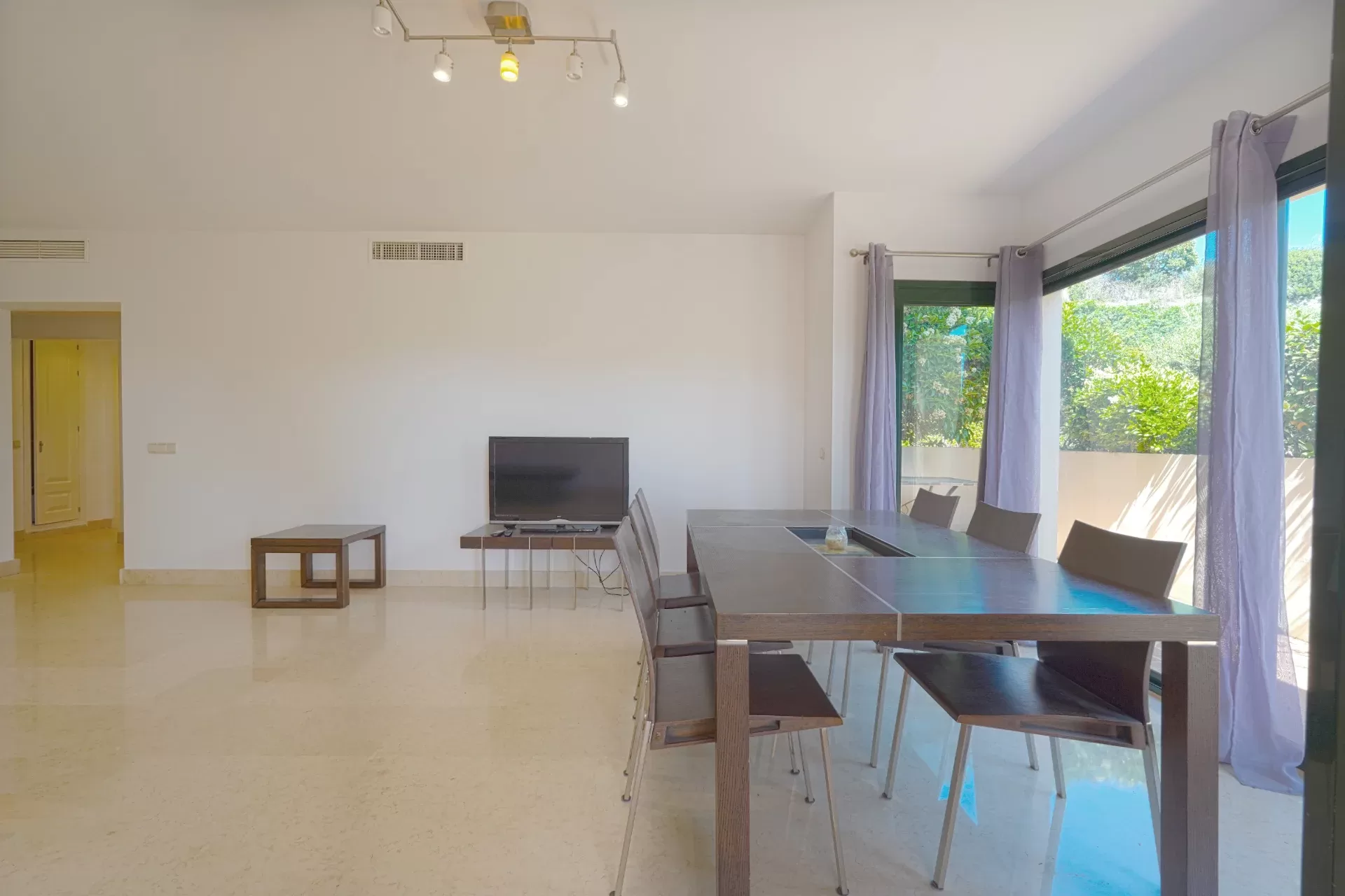 Spacious South-Facing Apartment with 65 m² Terrace in Capanes del Golf — photo 3