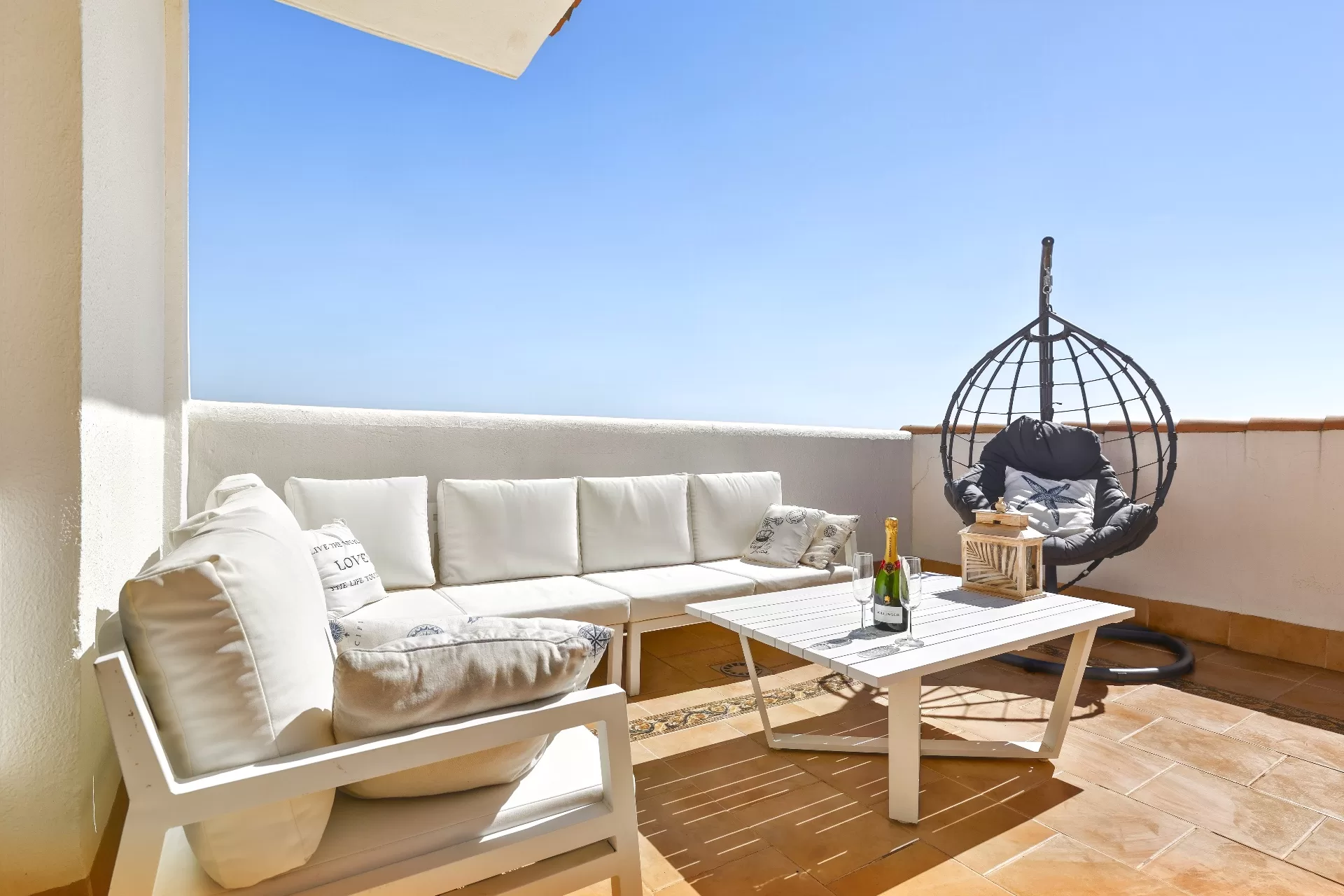 Beachfront apartment Bahia de Estepona — photo 3