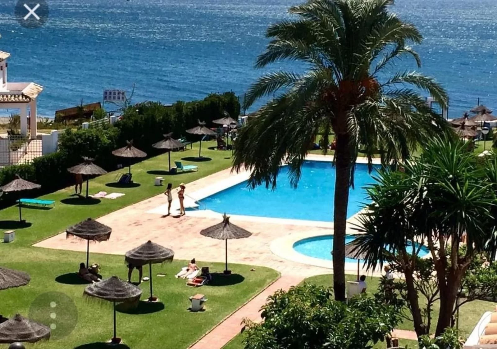 Beachfront apartment Bahia de Estepona — photo 2