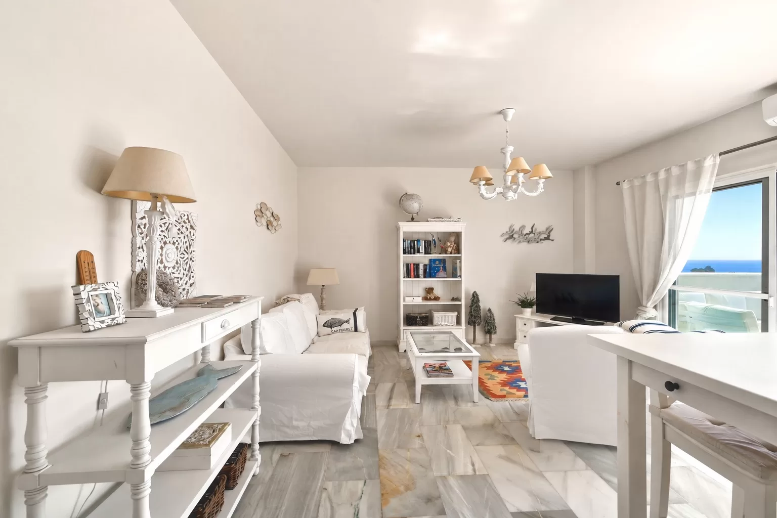 Beachfront apartment Bahia de Estepona — photo 8