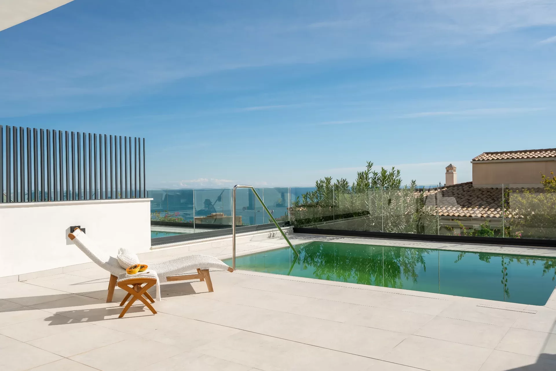 New construction with modern design and panoramic view — photo 11