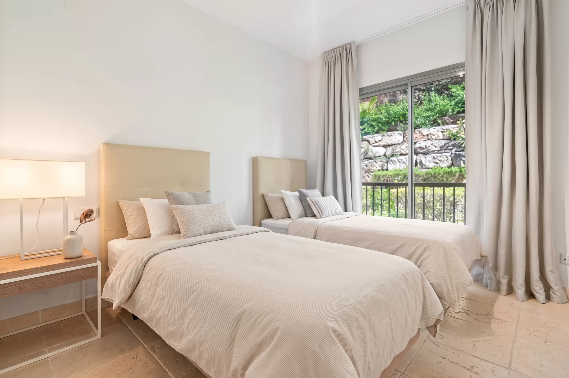 Move-in ready apartment with sea views in Royal Flamingos * tourist license* — photo 5