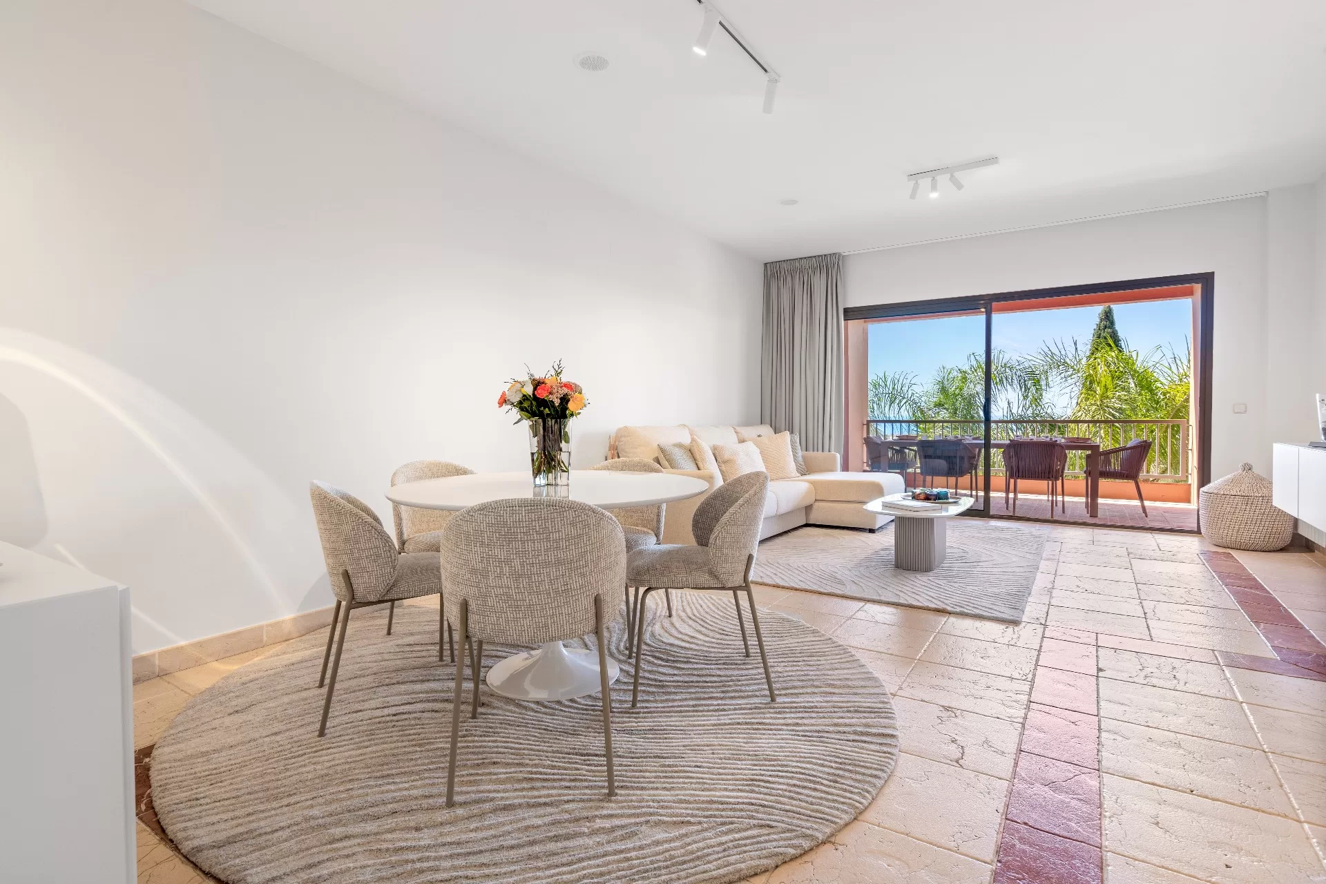 Move-in ready apartment with sea views in Royal Flamingos * tourist license* — photo 3