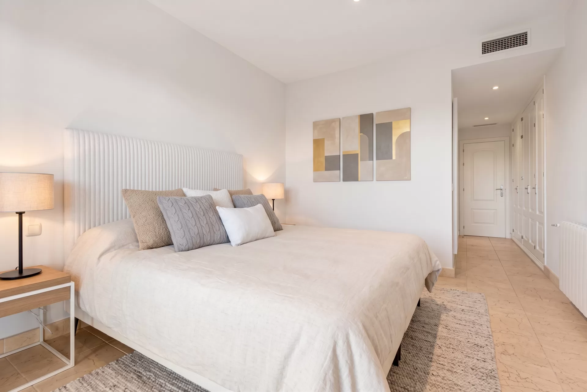 Move-in ready apartment with sea views in Royal Flamingos * tourist license* — photo 4
