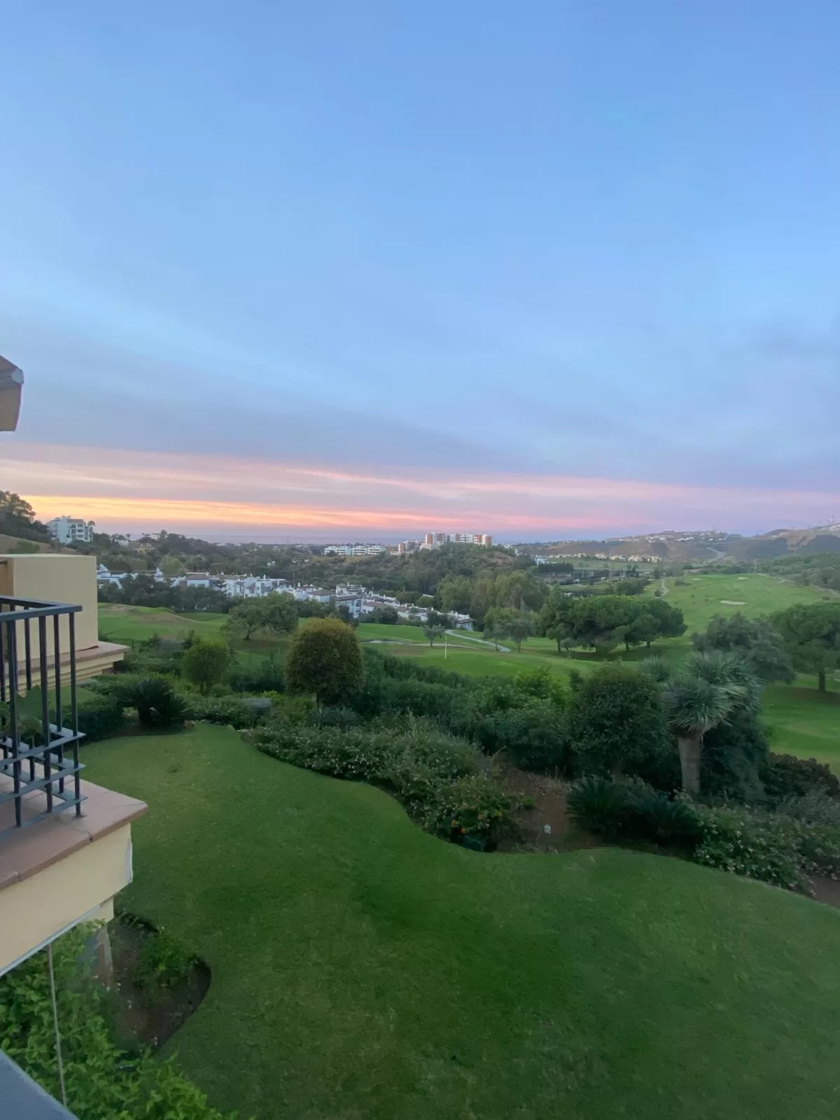 Fully renovated apartment with breathtaking views — La Finca, Los Arqueros Golf & Country Club. views views views! — photo 3