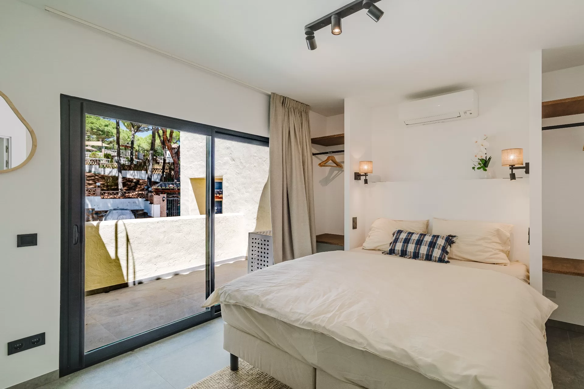 Move-in ready townhouse in Nordic style — Los Pinos, Aloha Golf — photo 7