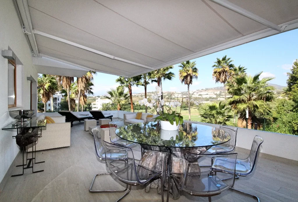 Middle Floor in Nueva Andalucía