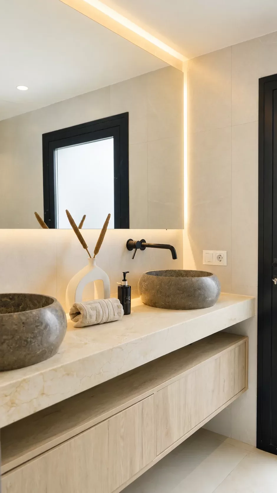 Renovated apartment in prime location and community — photo 8