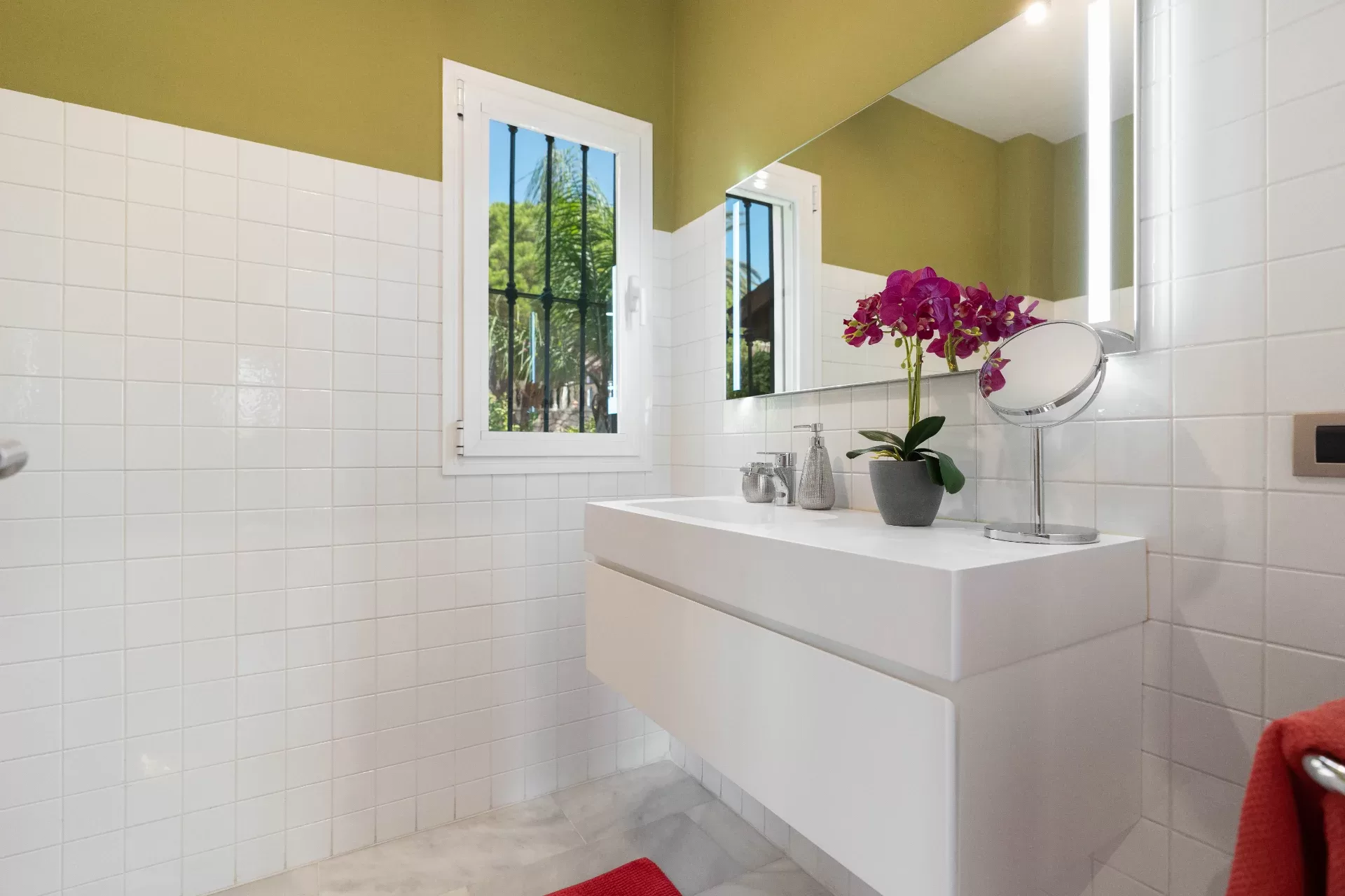 Generous townhouse with stunning views and private orchard in Buenavista — photo 6