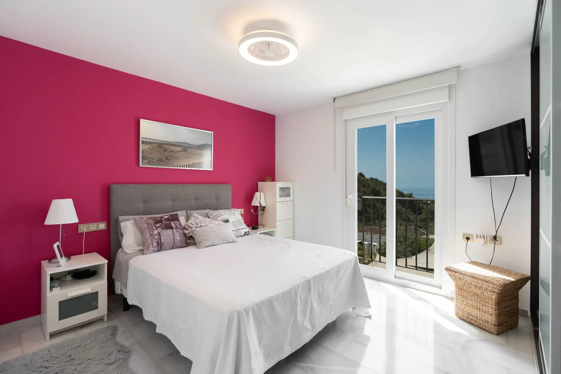 Generous townhouse with stunning views and private orchard in Buenavista — photo 8