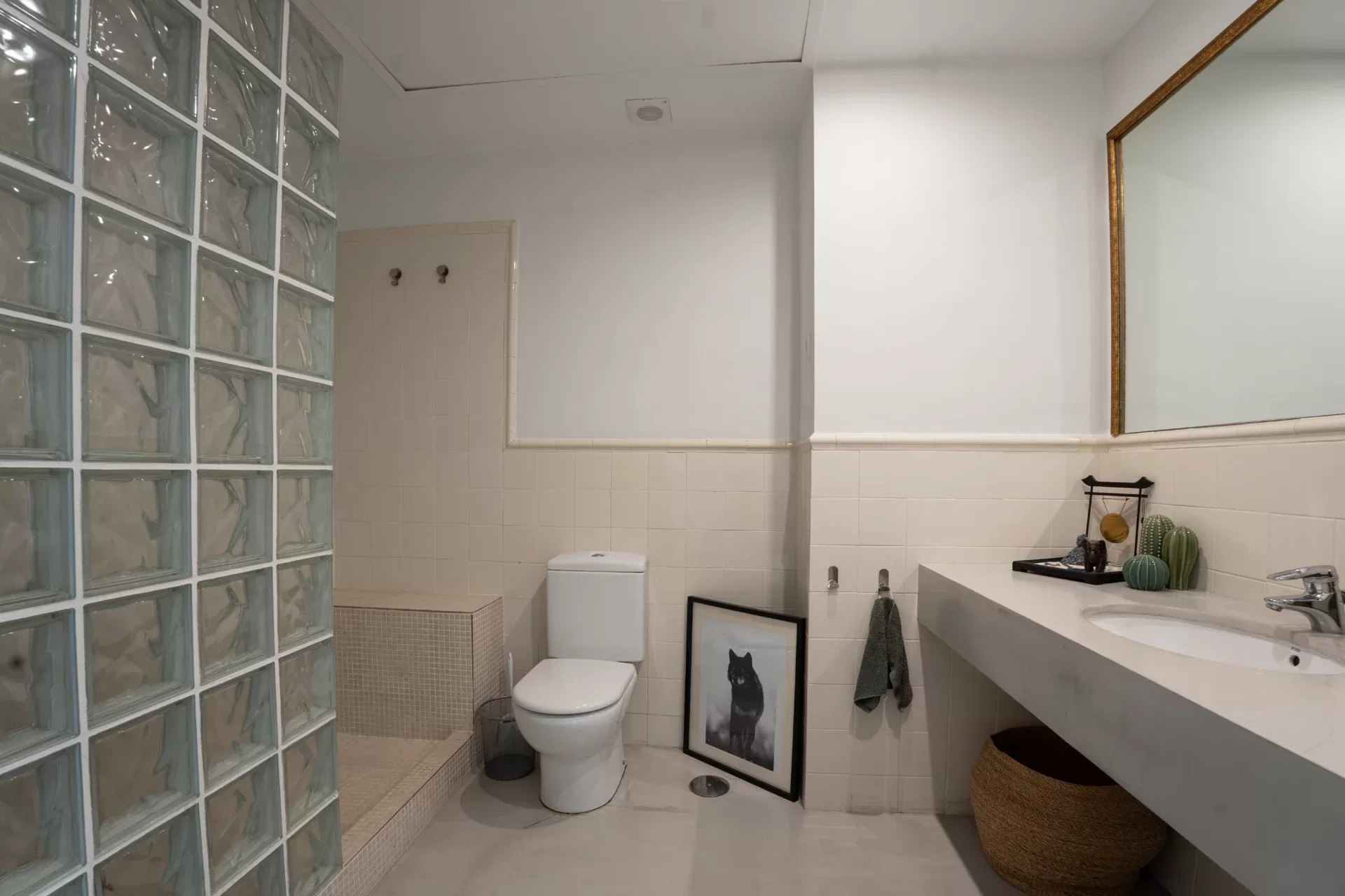 Renovated Home with Panoramic Istán Lake & Mountain Views, Minutes from Marbell — photo 14