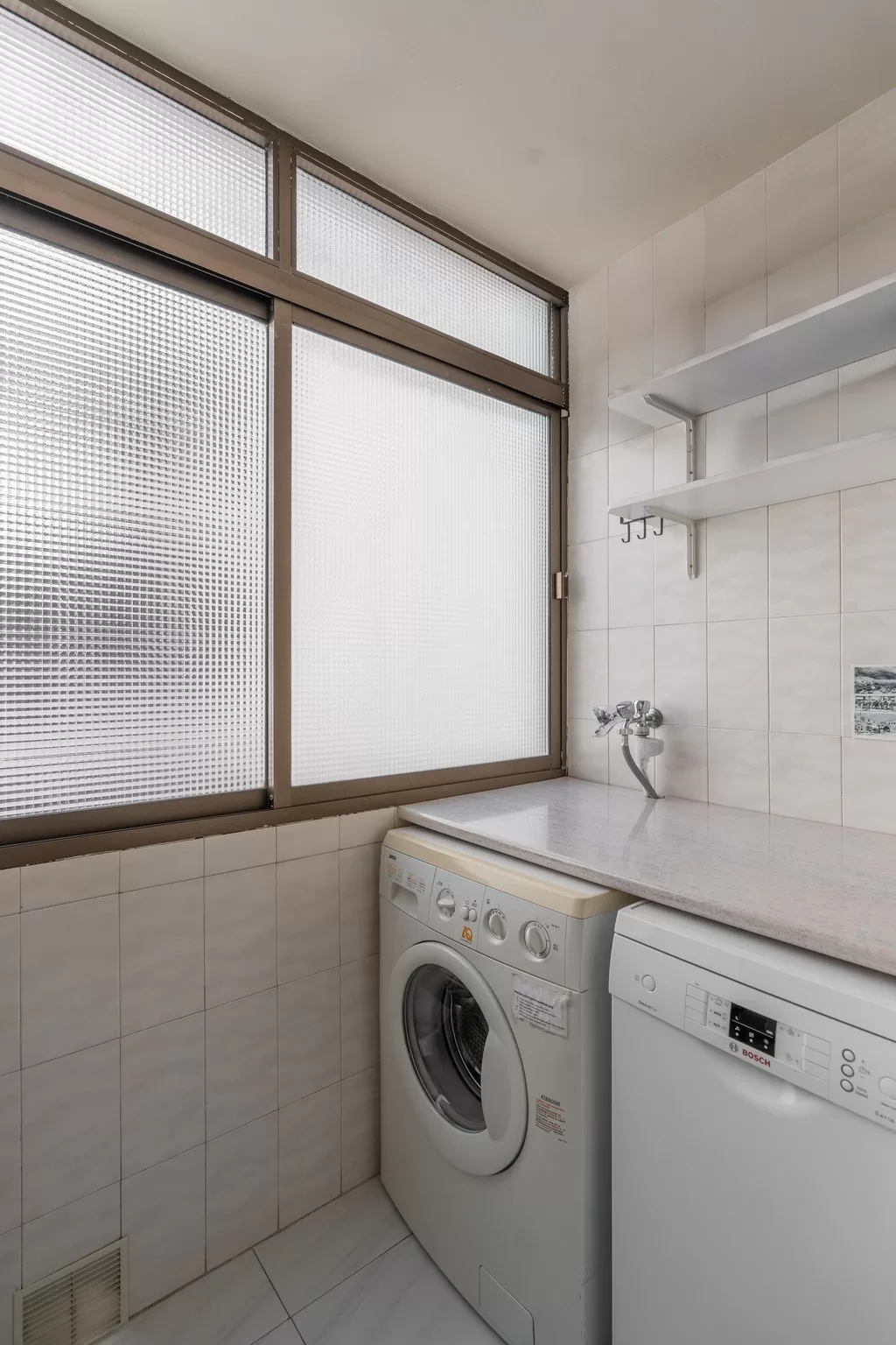 Spacious apartment with tourist license and sea views in Las Rampas — photo 5