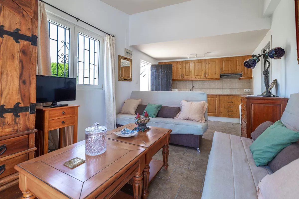 Discover this Charming Villa in Valle Romano, Estepona ** with tourist license ** — photo 15