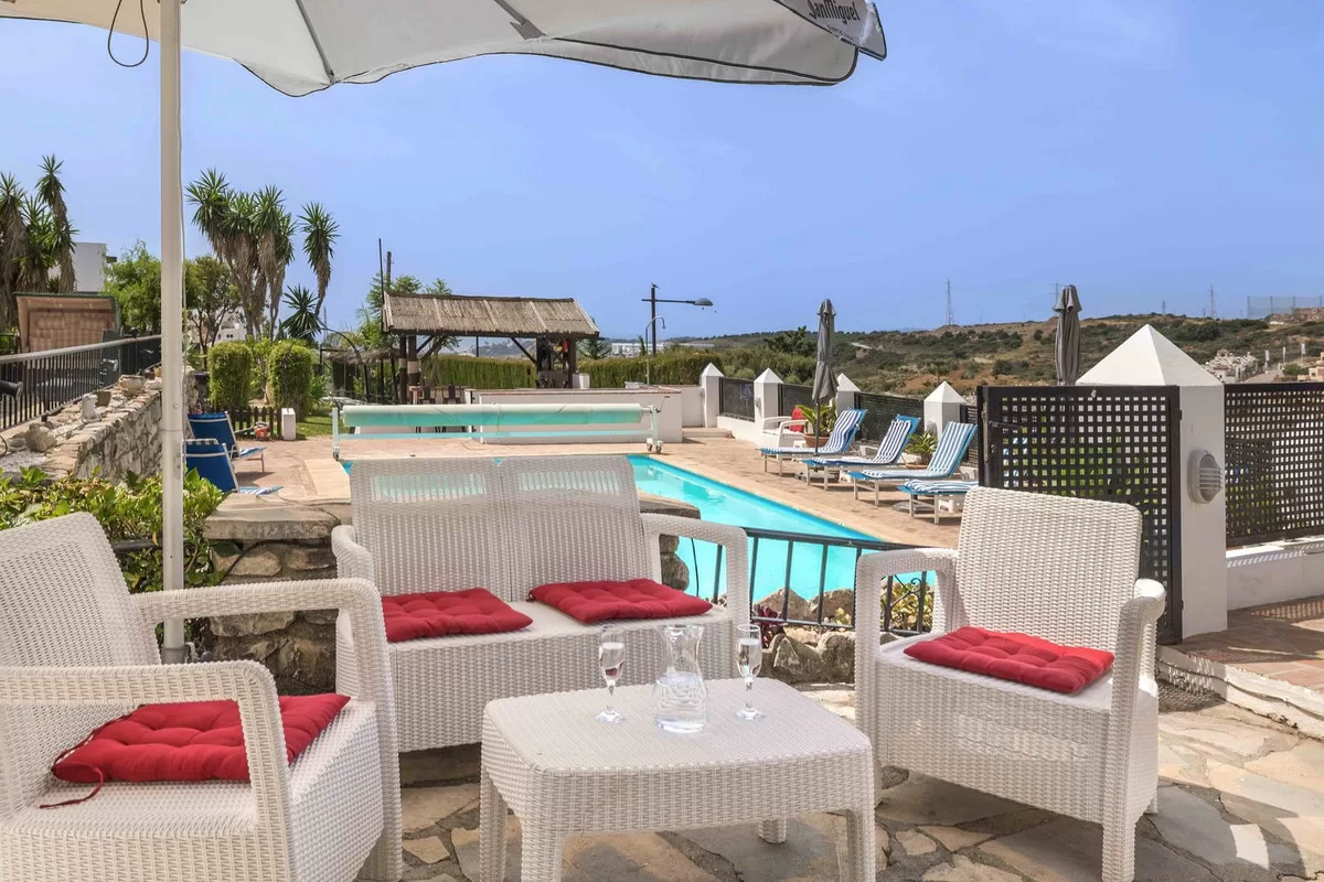 Discover this Charming Villa in Valle Romano, Estepona ** with tourist license ** — photo 7