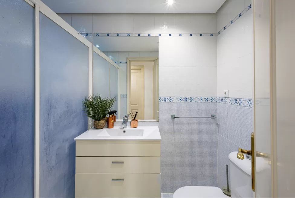 Bright and Spacious 3-Bedroom Property with Large Sunny Terrace in the Heart of Marbella’s Historic Old Town — photo 8