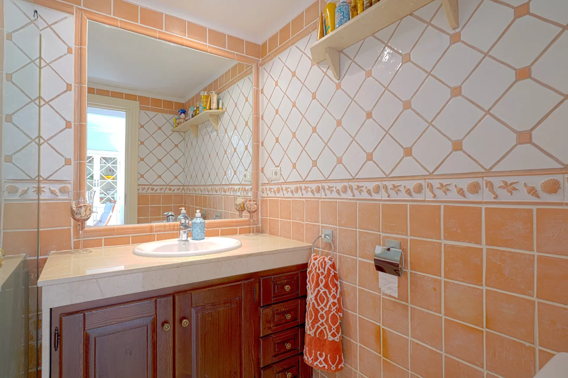 Front-Line Golf Apartment with Sunny Garden Terrace in La Quinta — photo 11
