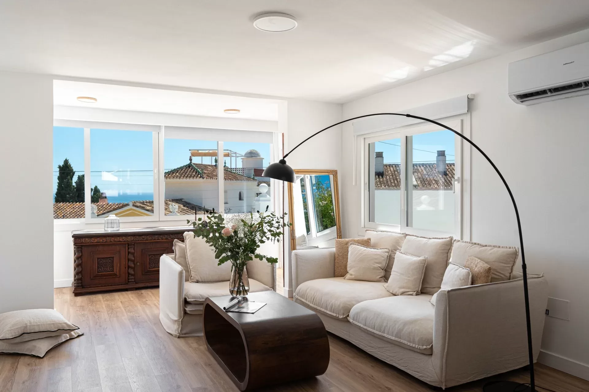 Dream villa in Torreblanca – fully renovated with sea views, private pool and a harmonious design. — photo 4