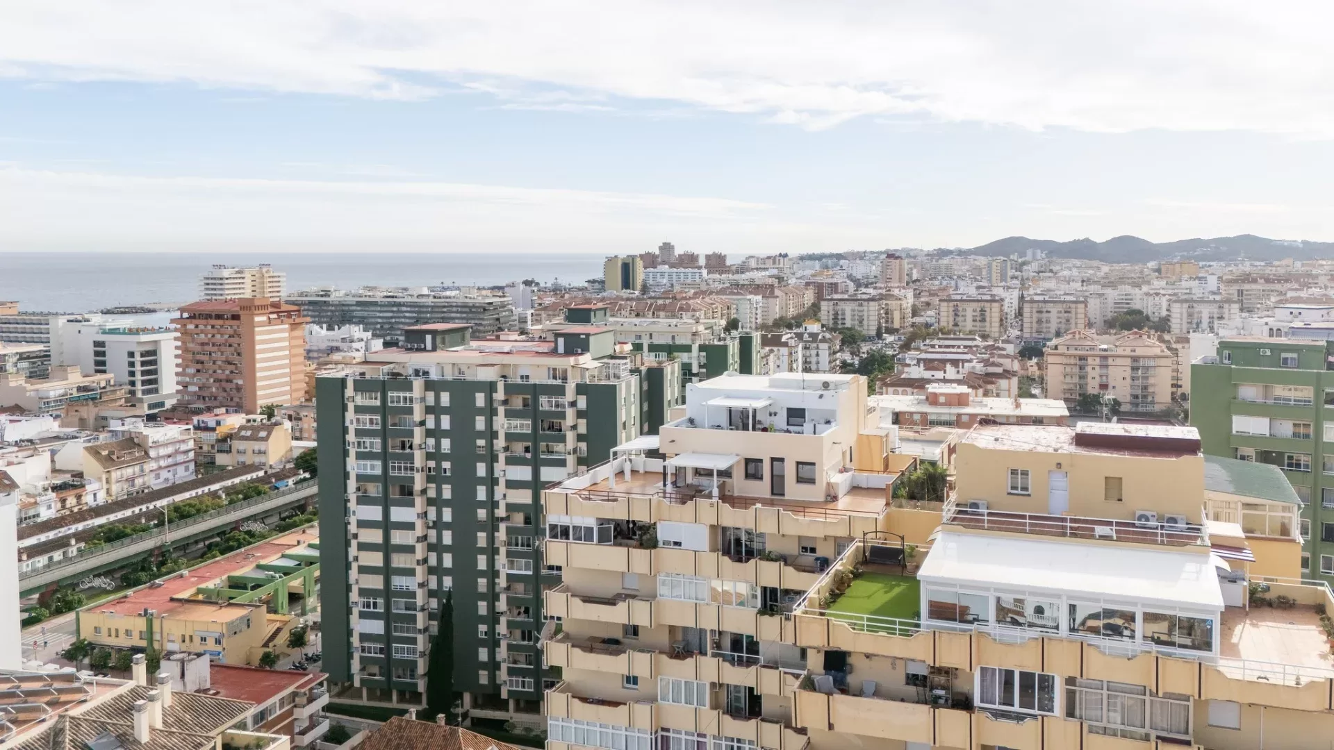 Penthouse with spectacular views over Fuengirola — photo 14