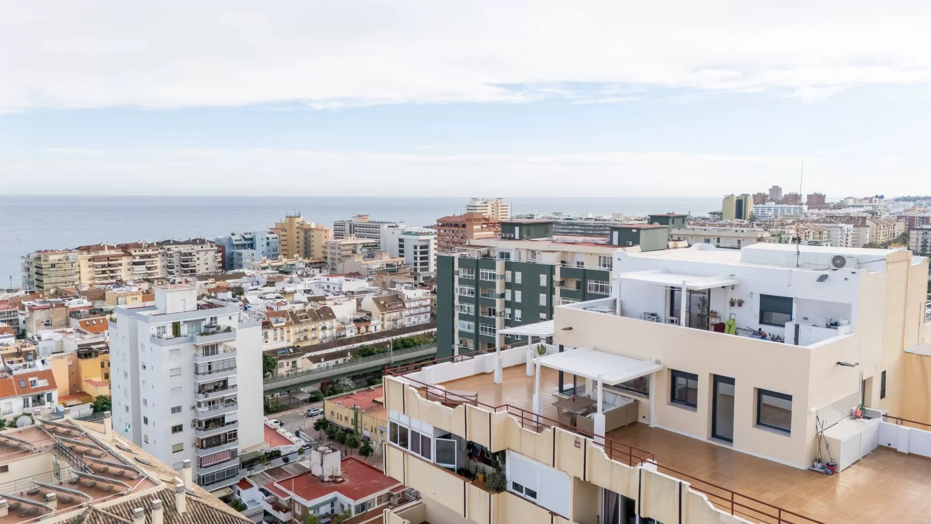 Penthouse with spectacular views over Fuengirola — photo 17
