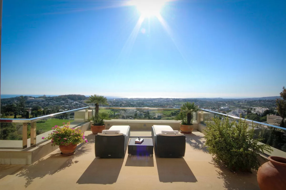Penthouse in Nueva Andalucía Ref 455