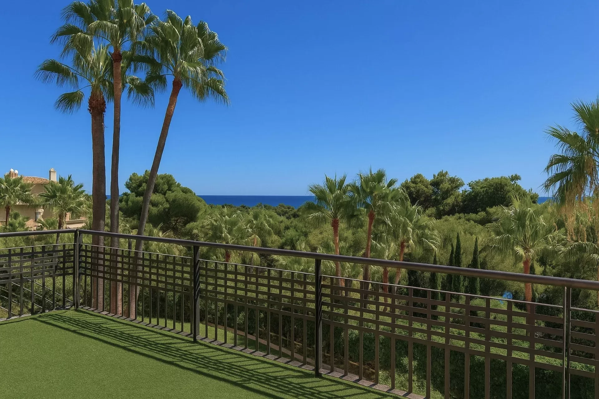 Fully Renovated Garden Apartment with Panoramic Sea Views in Sierra Blanca–Camoján — photo 16