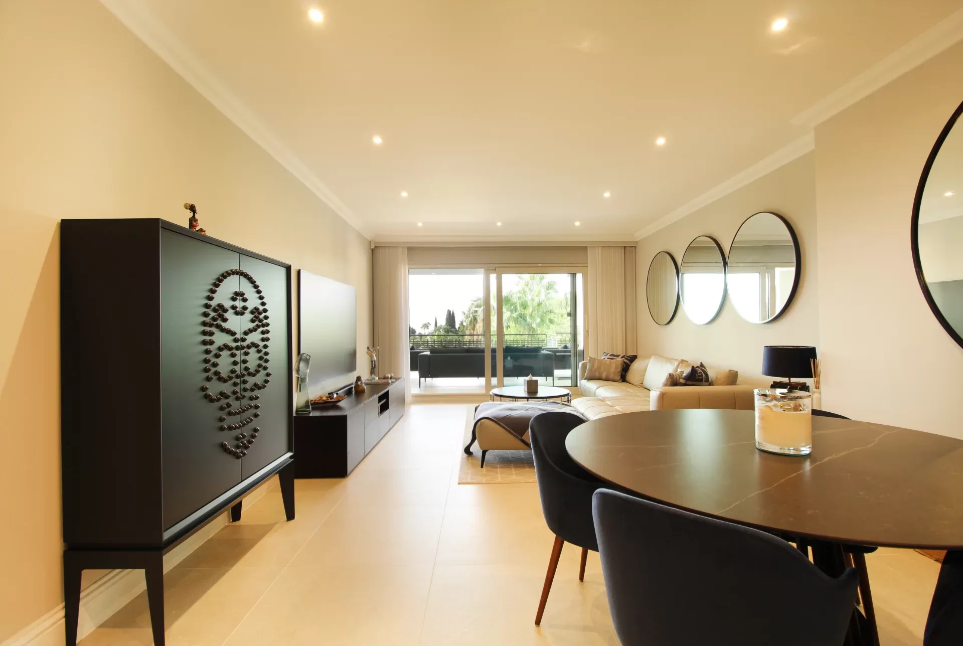 Fully Renovated Garden Apartment with Panoramic Sea Views in Sierra Blanca–Camoján — photo 3