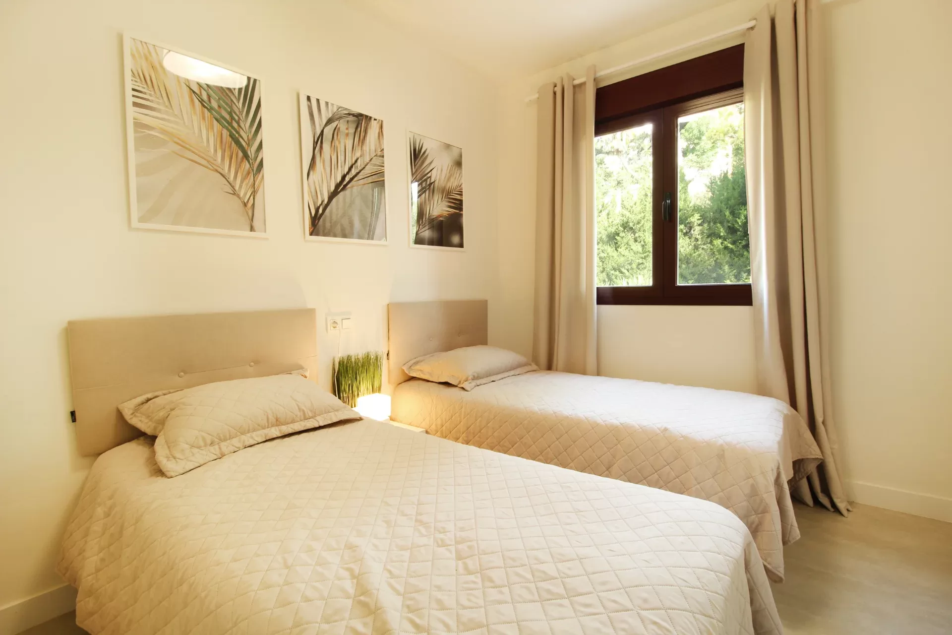 Renovated Apartment with Panoramic Golf, Sea and Mountain Views in El Paraíso Alto — photo 11