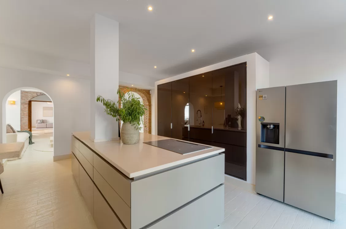 Private 6-Bedroom Villa with Panoramic Sea Views and Guest House in El Madroñal — photo 7