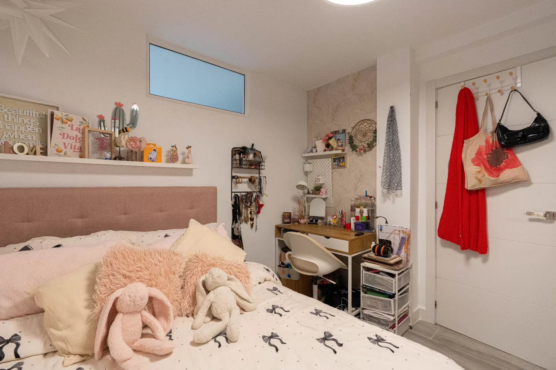 Modern city apartment with a prime location — photo 10
