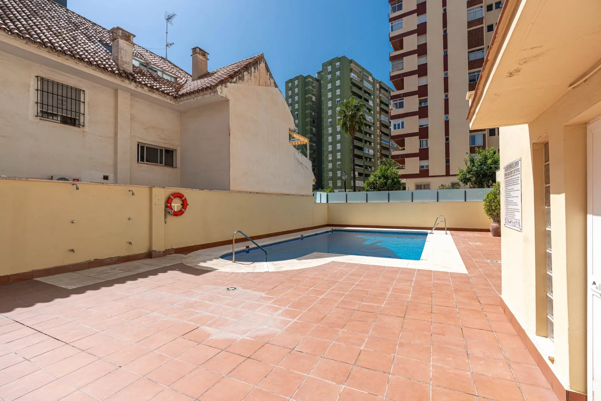 Cozy home with tourist license, parking and pool in the heart of Los Boliches — photo 17