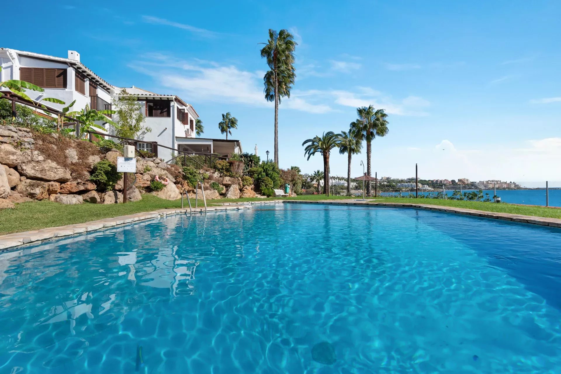 Frontline Beach 2-Bedroom Townhouse in Bahía Azul, Estepona West (Renovation Project)