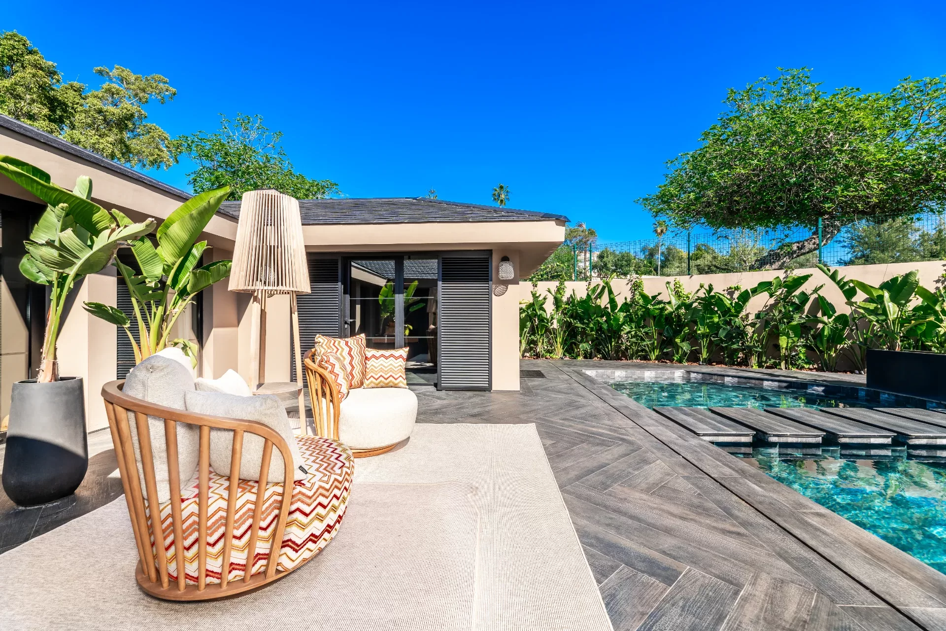 Turnkey Designer Villa with Panoramic Frontline Golf Views in Guadalmina Alta — photo 6